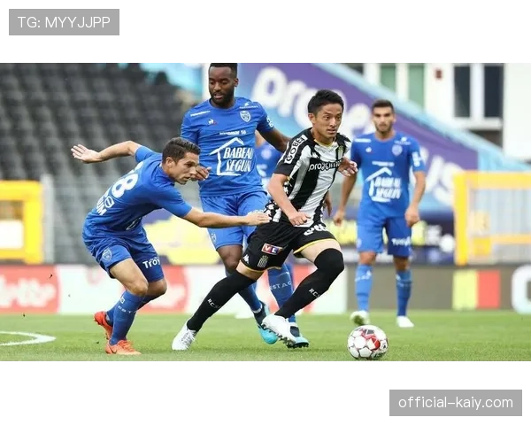 特鲁瓦 vs 洛里昂，客队利用角球率先得分