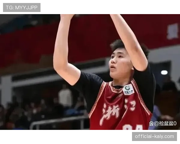 半决赛综述：浙江稠州客场击败深圳，辽宁本钢主场憾负广东，两组对决战成1-1平